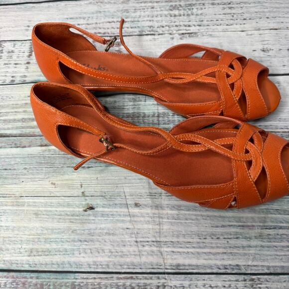 Clarks Women’s Leather Slingback Sandals Orange 9M Comfort Low Wedge Peep Toe - Picture 3 of 5
